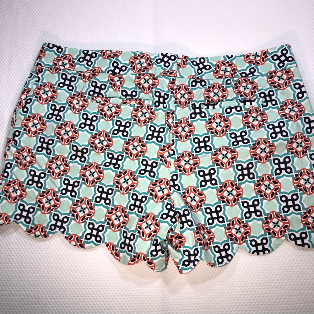 Crown & Ivy Shorts Size 14